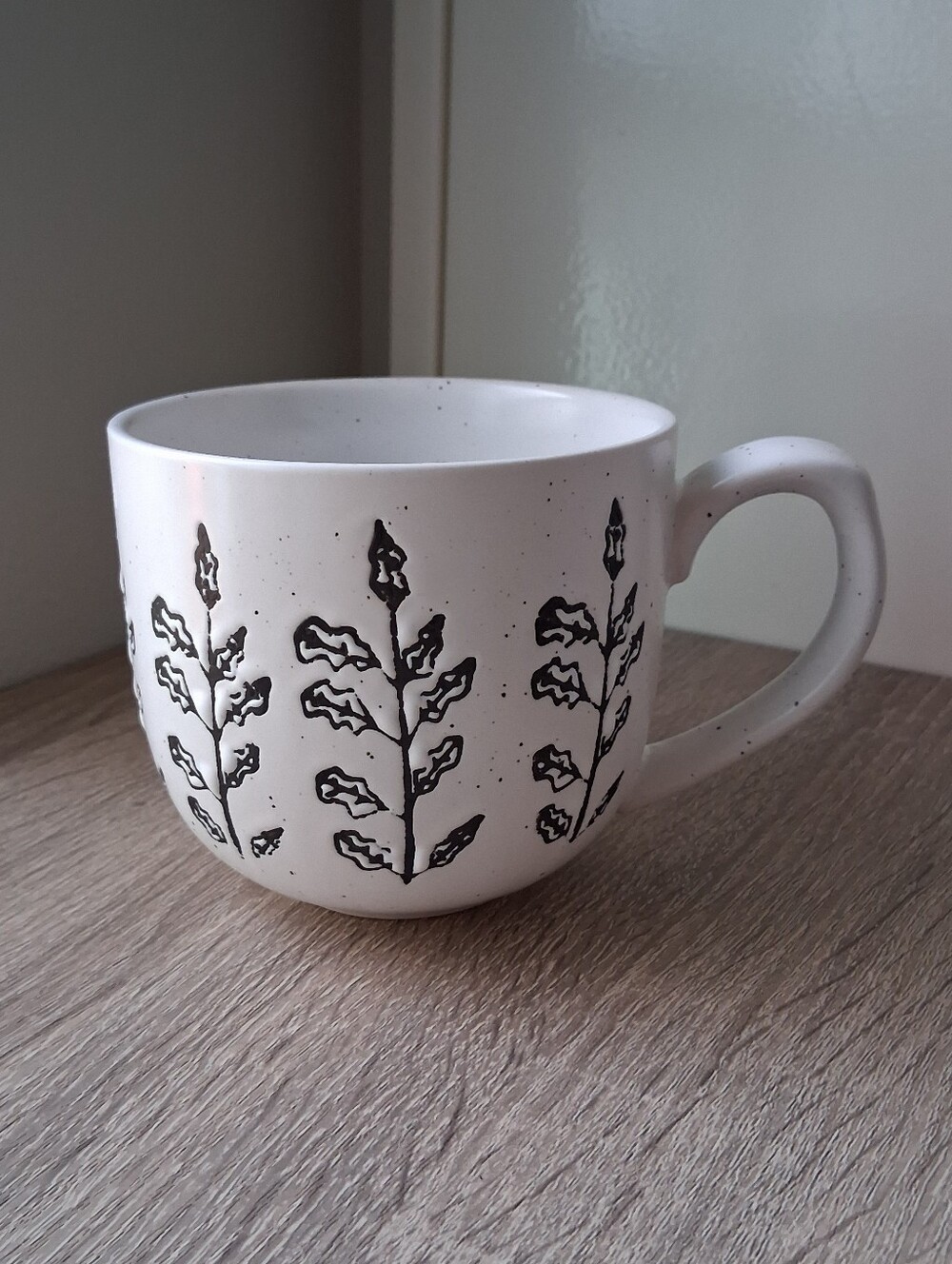 The Old Pottery Company Ceramic Stoneware Botanical Mug